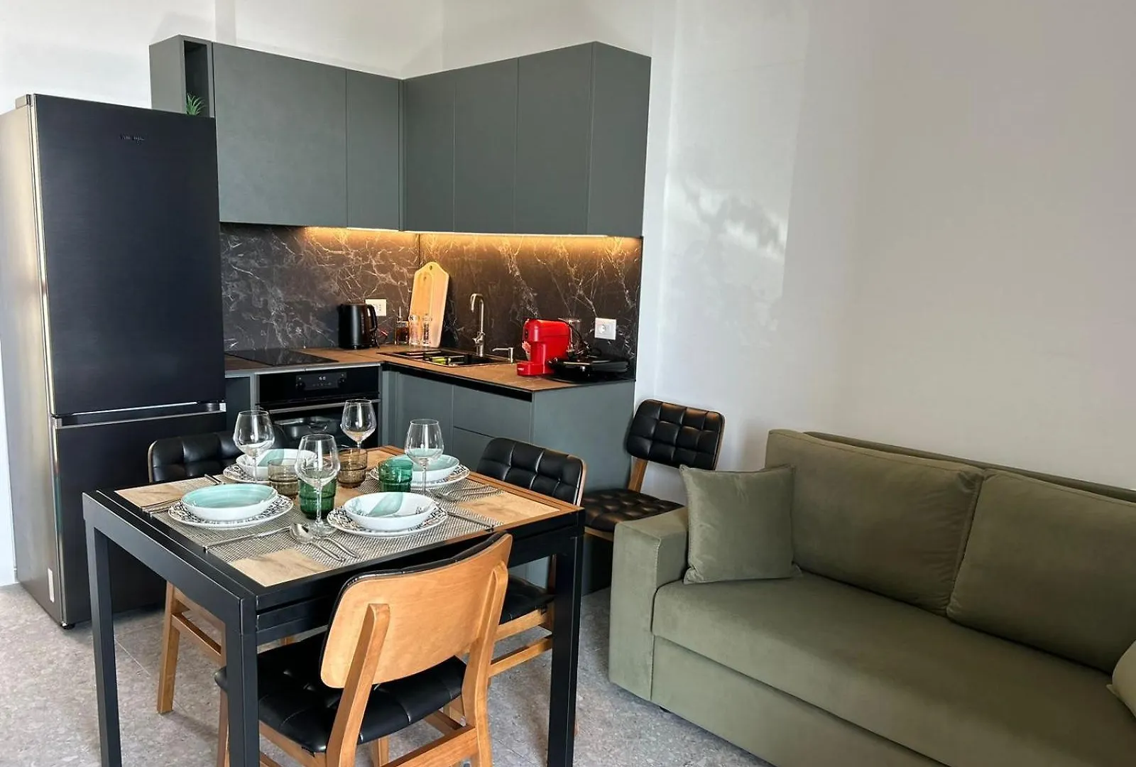 Olea Family Apt Sea View ديرمي شقة